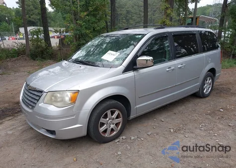 2010 Chrysler Town & Country Touring из США, поврежденный, VIN 2A4RR5D18AR472459